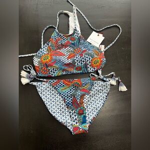 Red Carter Womens Blue Floral High Neck Tassel Bikini Set Size Medium NWT Boho